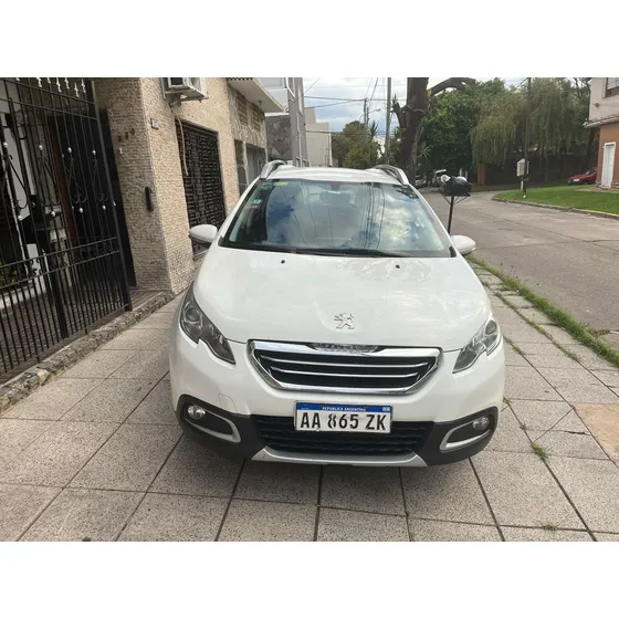 Peugeot 2008 1.6 Allure