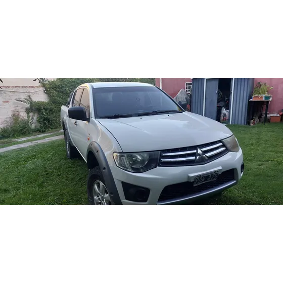 Mitsubishi L200 3.2 Cab Doble 4wd Gls Mt Airbag-abs