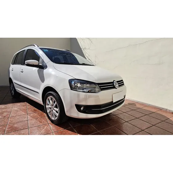 Volkswagen Suran 1.6 Highline 11d Cuero