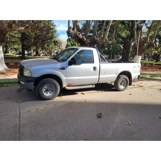 Ford F-100 Ford F-100 Cabina Simple Super Duty 4x4