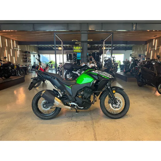 Kawasaki Versys 300 Con Accesorios. Créditos Prendarios