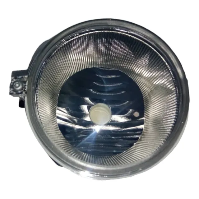 Faro Neblina Derecho Rh Jeep Commander Año 2005-2010 Eagle 
