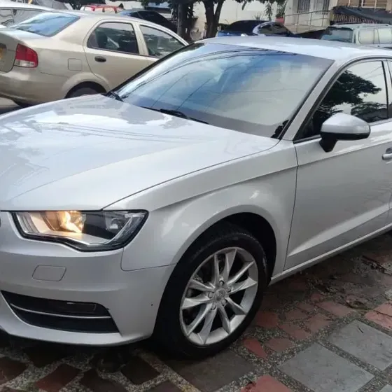 Audi A3 2014 1.2 Attraction 5 P