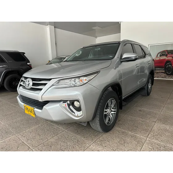 Toyota Fortuner 2.8l