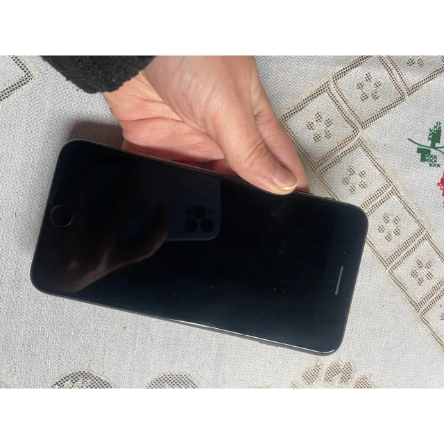 Celular Iphone 8 Plus Usado Negro