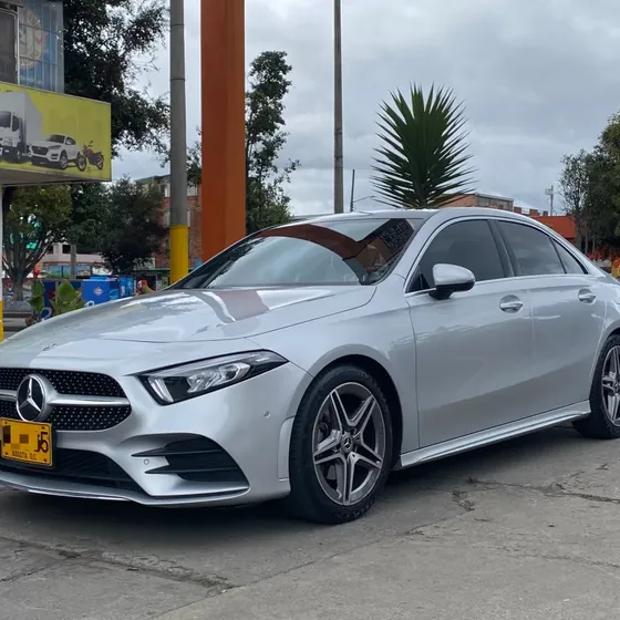 Mercedes-Benz Clase A 2022 1.4 A 200