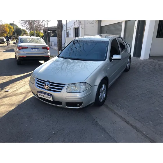 Volkswagen Bora 1.8 Highline T 180cv