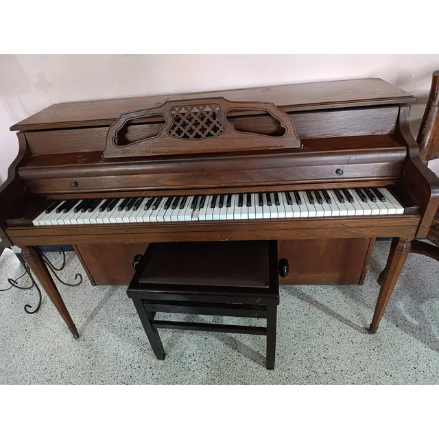 Piano Vertical Whitney Kimball Usado