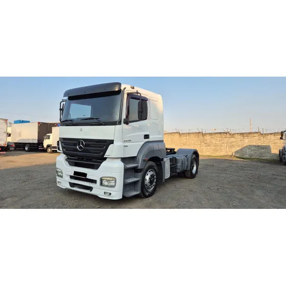 Mercedes Axor 2035 4x2 994264km 6b90