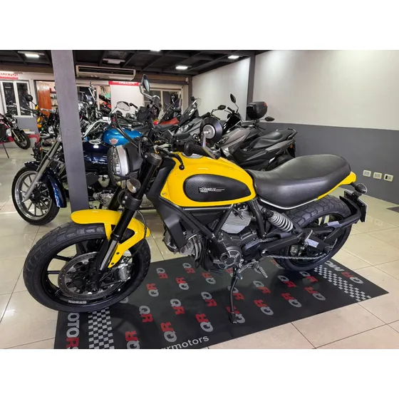 Ducati Scrambler 800 Icon Permuto Qr Motors