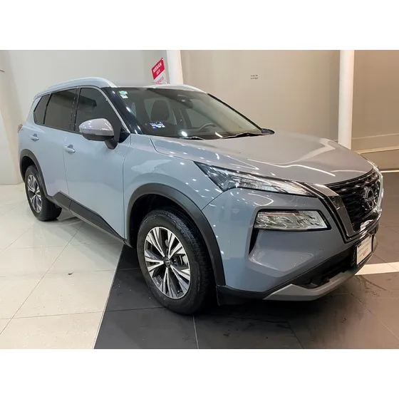 Nissan X-trail Exclusive 5 Pasajeros