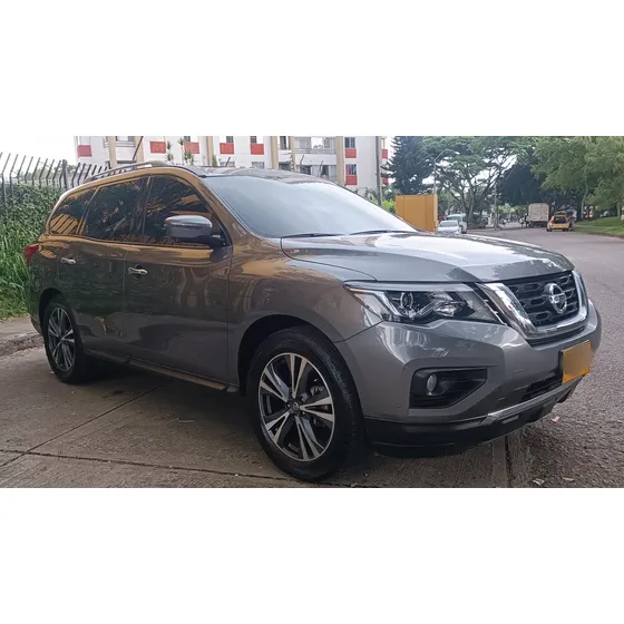 Nissan Pathfinder 3.5 R52 Exclusive
