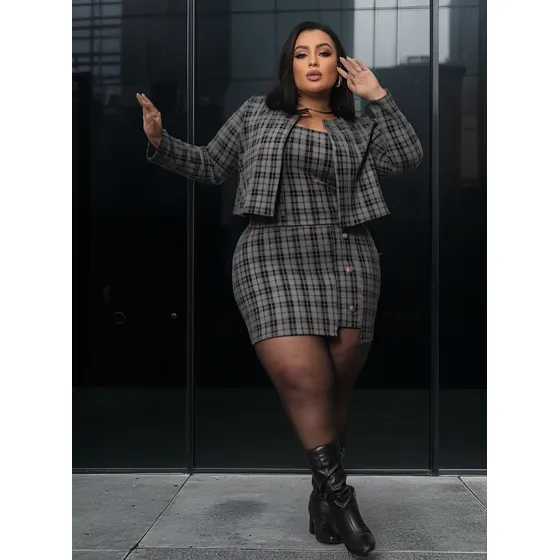 Conjunto Xadrez Plus Size Blazer E Short Saia