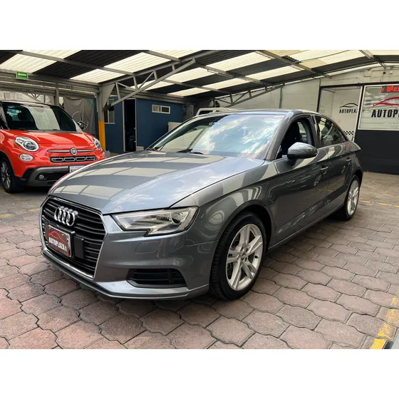Audi A3 2.0 Sedán L Dynamic At Dsg