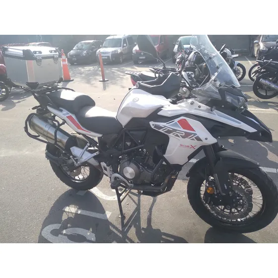 Benelli Trk 502x