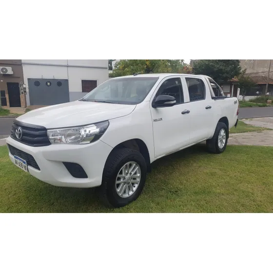 Toyota Hilux 2.4 Cd Dx 150cv 4x4