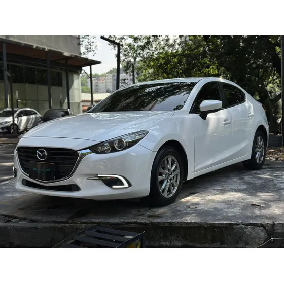 Mazda 3 2.0 Touring At