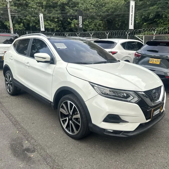 Nissan Qashqai 2020 Exclusive Tp 2000cc 6ab Abs Ct Tc