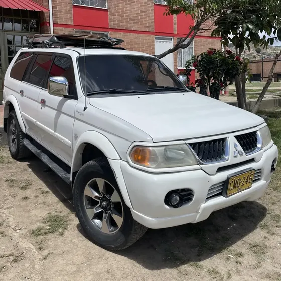 Mitsubishi Nativa 2006 3.0 Gls Fl