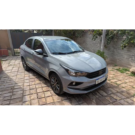 Fiat Cronos 1.3 Drive Mt