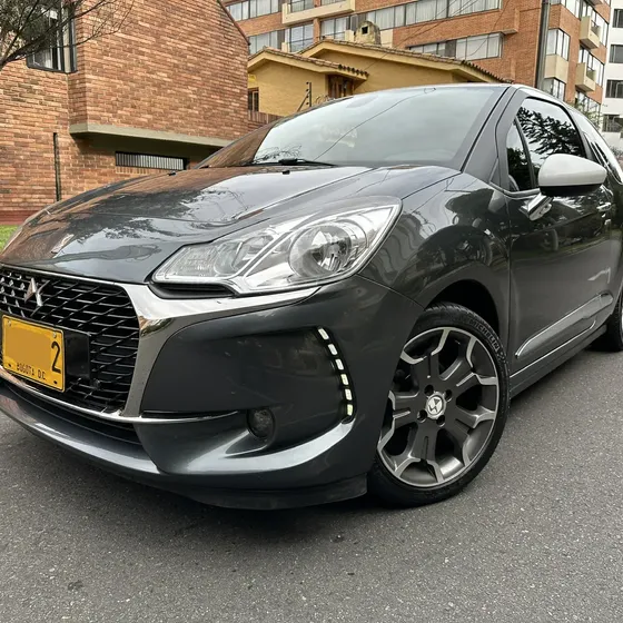 D.S. Ds3 2018 1.2 Puretech Thp