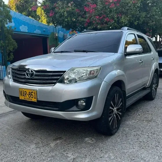 Toyota Fortuner 2013 2.7l 4x2