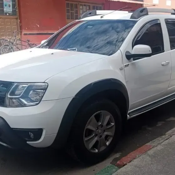 Renault Duster Oroch 2022 4x4
