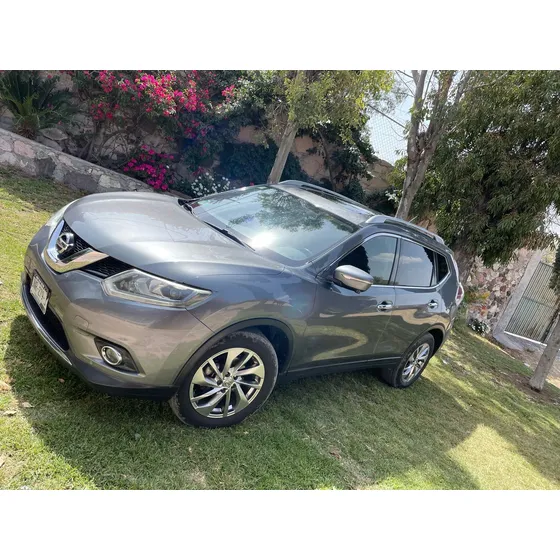 Nissan X-trail 2.5 Exclusive 2 Row Cvt