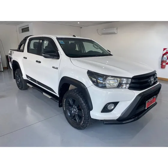 Toyota Hilux Pick-up 2.8 Cd Limited 177cv 4x4 At