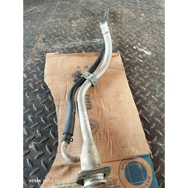 Tubería Bajante De Gasolina Aveo