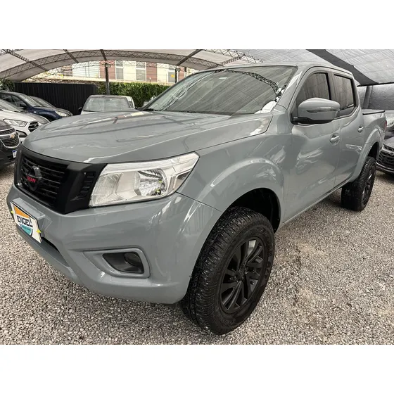 Nissan Frontier 2.3 Xe Cd 4x4 Mt
