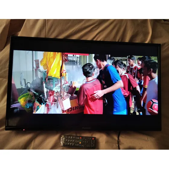 Tv Led Panasonic 32 Slim Usb/hmdi Base Pared/perfecto Estado
