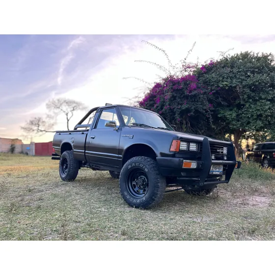 Datsun 720 4x4 Caja Corta