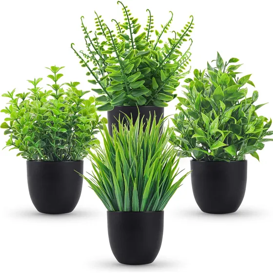 Planta Artificial Pequeña En Maceta Negra Para Decorar