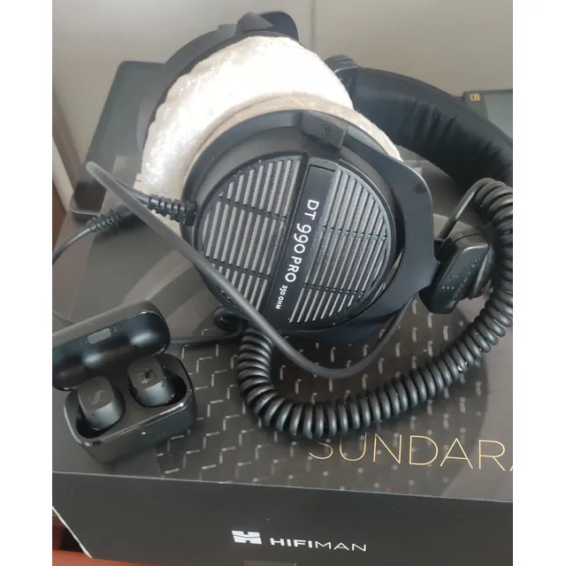 Audífonos Dt 990 Pro  250 Ohmios