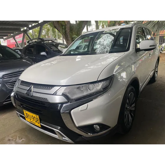 Mitsubishi Outlander Kaiteki Full Tp 2400cc 4x4 7psj 7ab Ct