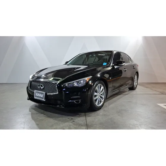 Infiniti Q50 3.7 Perfection At
