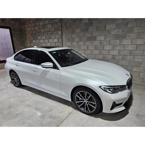 Bmw Serie 3 3.0 330i Sedan Sport Line 252cv