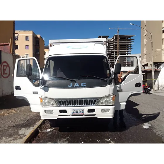 Jac 1040 Hfc1061k/largo