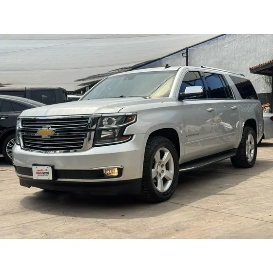 Chevrolet Suburban 5.3 Ltz V8 4wd 2da Cubo At