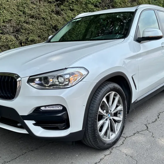 BMW Serie 1 2019 1.5 5p 118ia Sport Line At