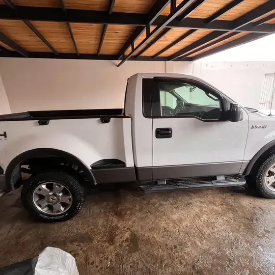 Ford Lobo 2009 4.6 Xlt Cabina Regular 4x4 Mt