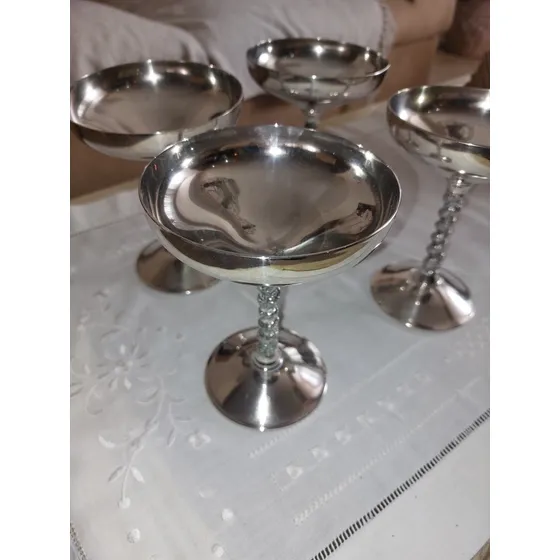 Copas Con Baño De Plata Marca Valero  Usadas Precio C/u 8$