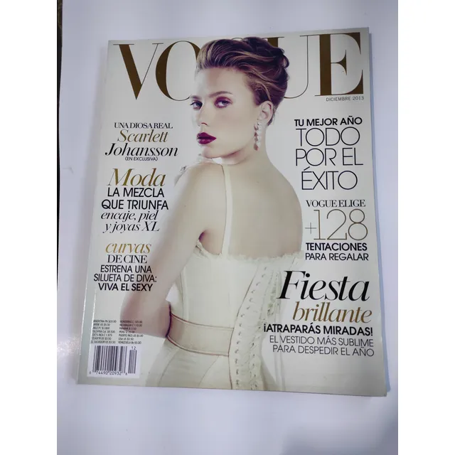 Revista Vogue Diciembre 2013 Scarlett Johanson