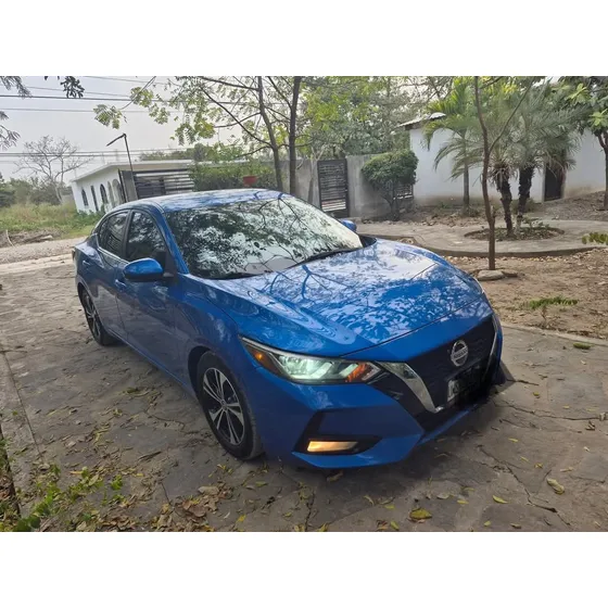 Nissan Sentra 2. 0 Advanse
