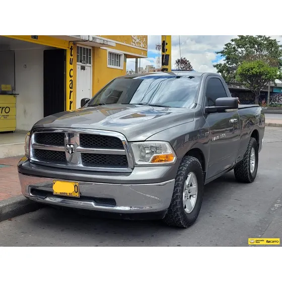 Dodge Ram 5.7 1500 Slt 4x2