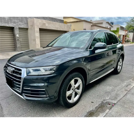 Audi Q5 2.0 L T Elite Dsg