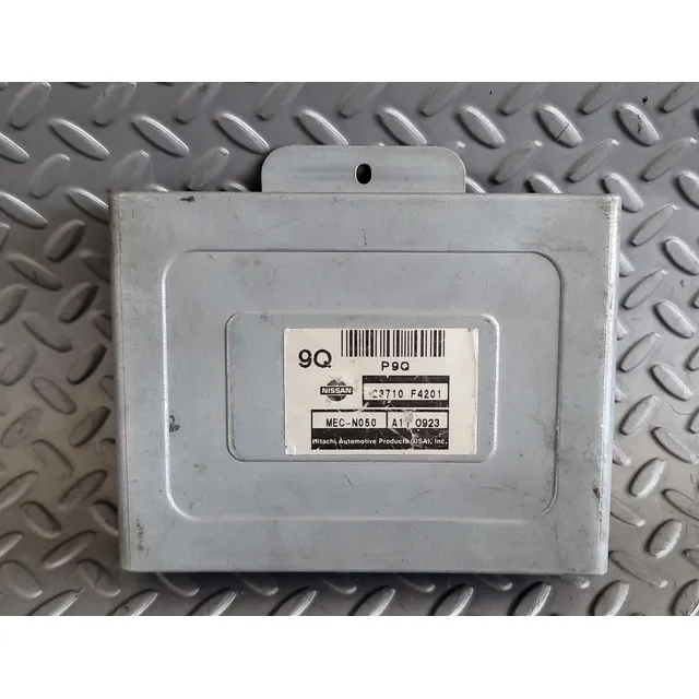 Computadora De Motor Nissan Tsuru 3 1998-2004 23710f4201 9q