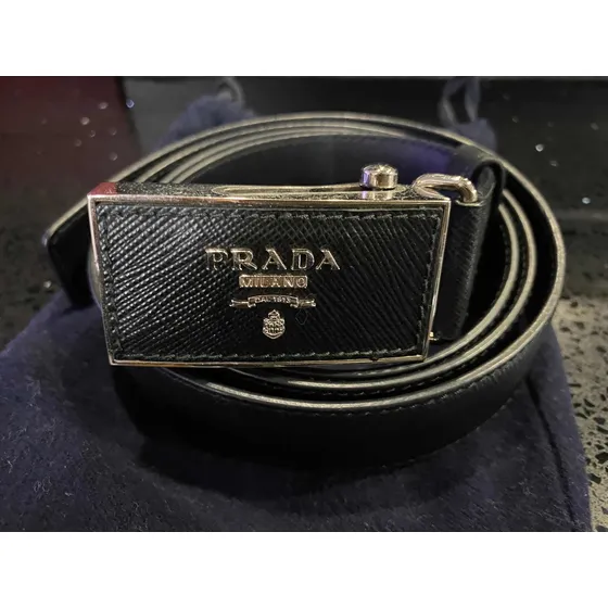 Cinturón Prada Saffiano ( Genuino)