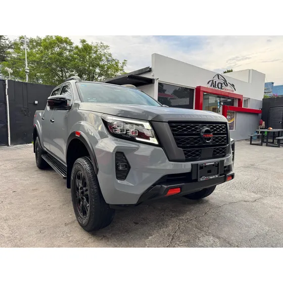 Nissan Frontier 2.4 Pro 4x4 Aut